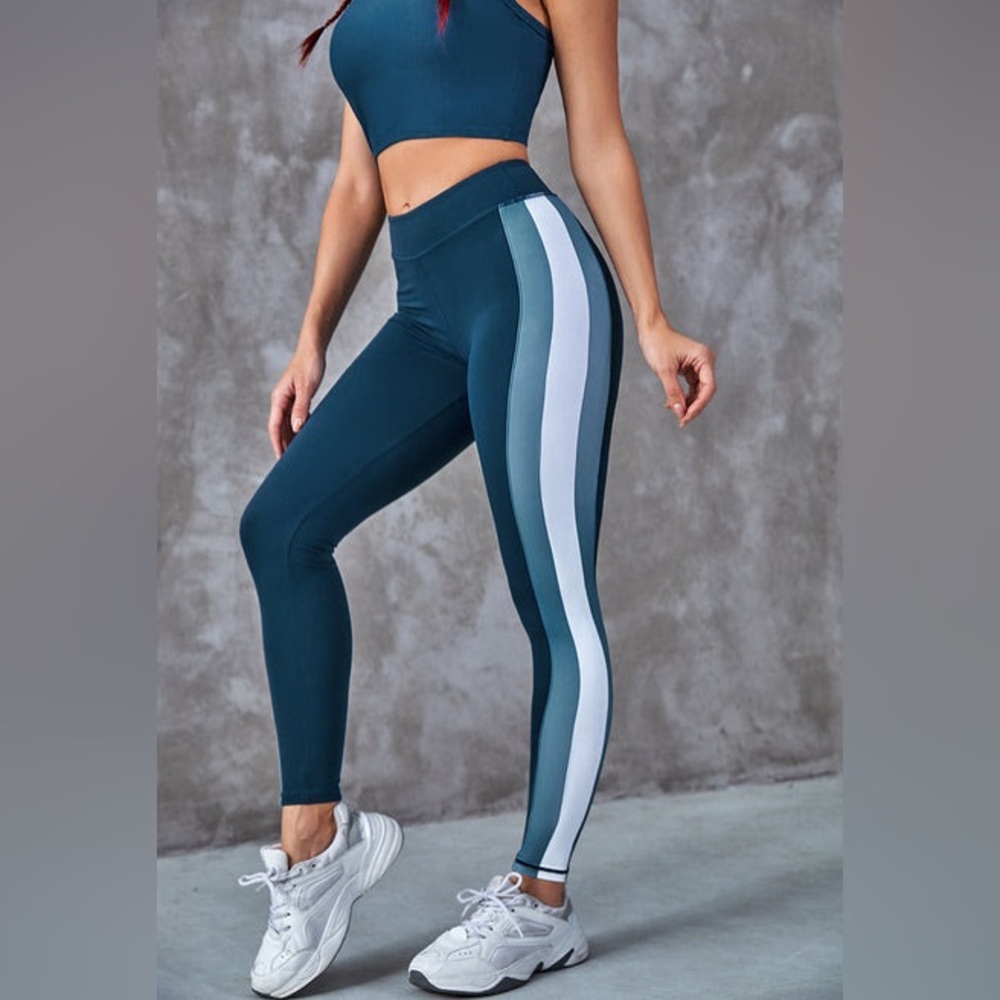 Private Jet Color Block High Waisted Leggings